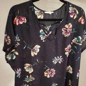 Floral print blouse